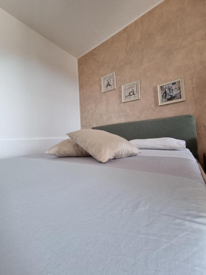 B&B Verzavo Cetraro Bagian luar foto